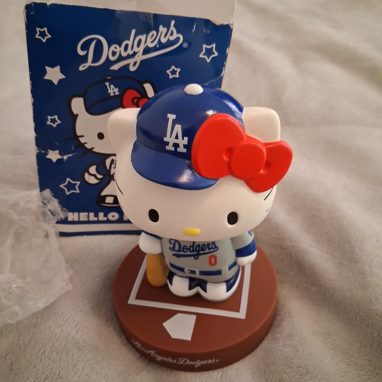 Dodgers Hello Kitty Bobble head 