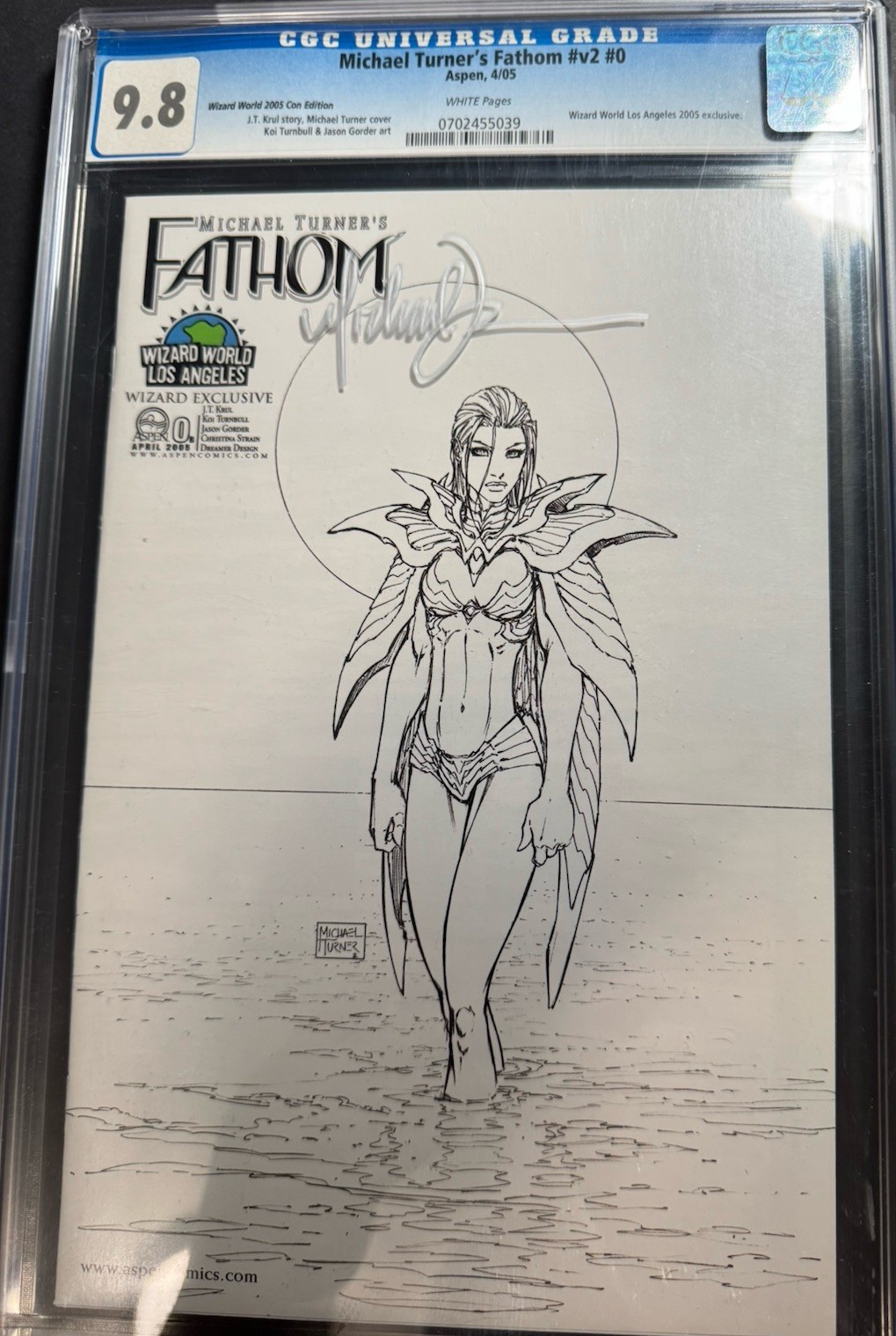 MICHAEL TURNER'S FATHOM #V2 #0 CGC 9.8 ASPEN  WIZARD WORLD 2005 Signed on slab