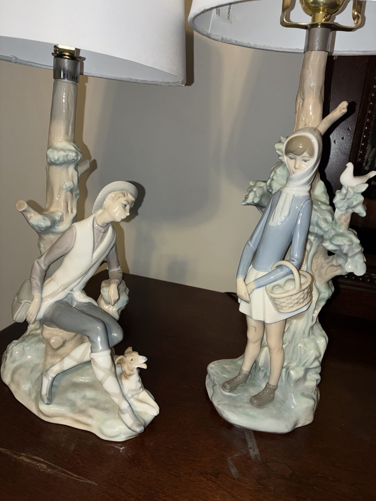 Pair of LLADRO Figurine Lamps with shades - Lladro The Farmboy & Girl with Dove