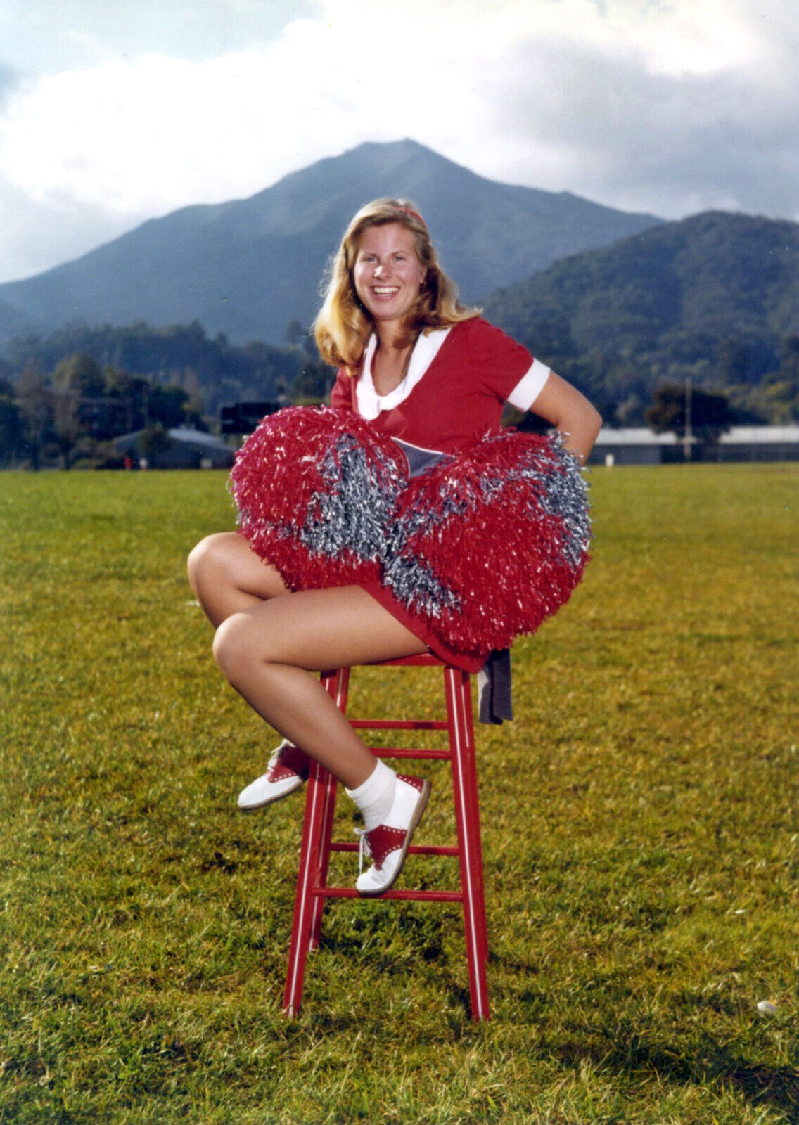 Vintage-Very Cute Teen Girl Cheerleader with Pom,Poms1970/80\'s-Original-Snapshot