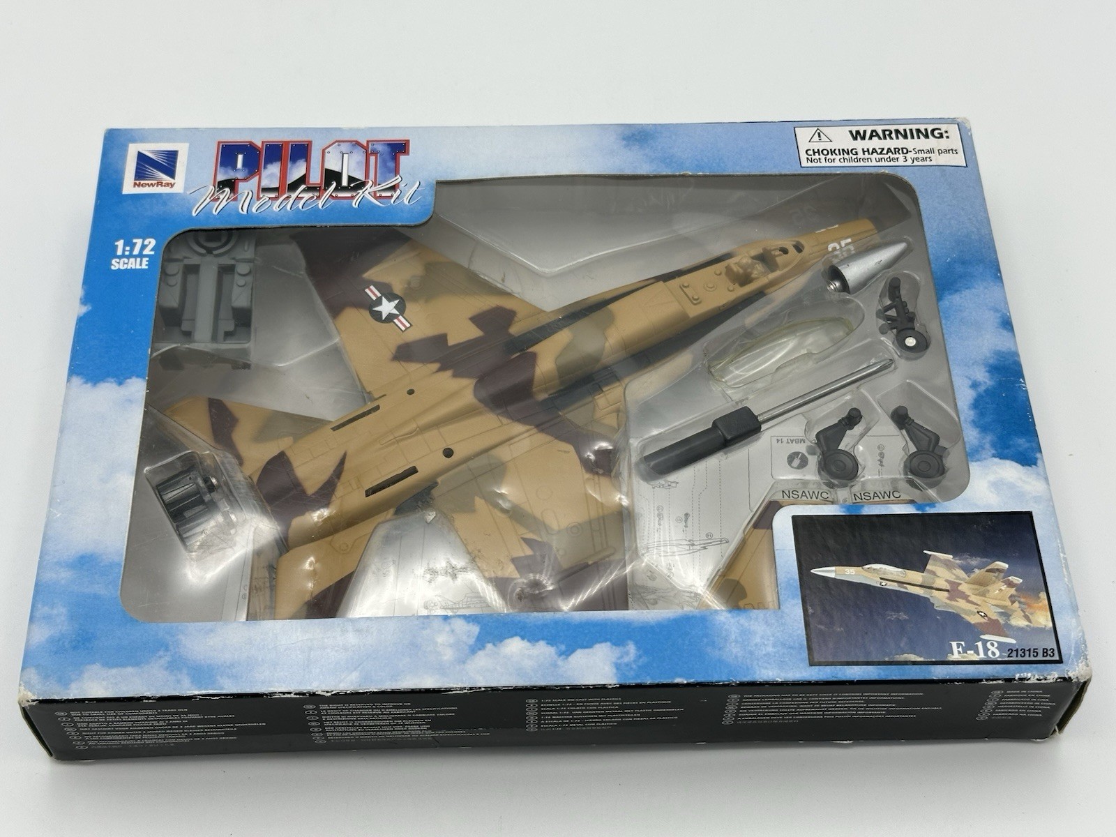 F‑18 Hornet 1/72 Model Kit w/ Pilot – Unassembled – Box 26×18×4 cm