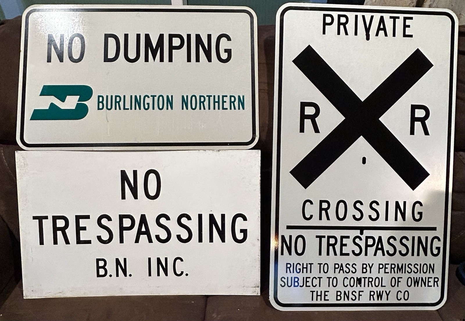 3 Vtg Burlington Northern B N Inc Railroad NO TRESPASSING Sign No Dumping