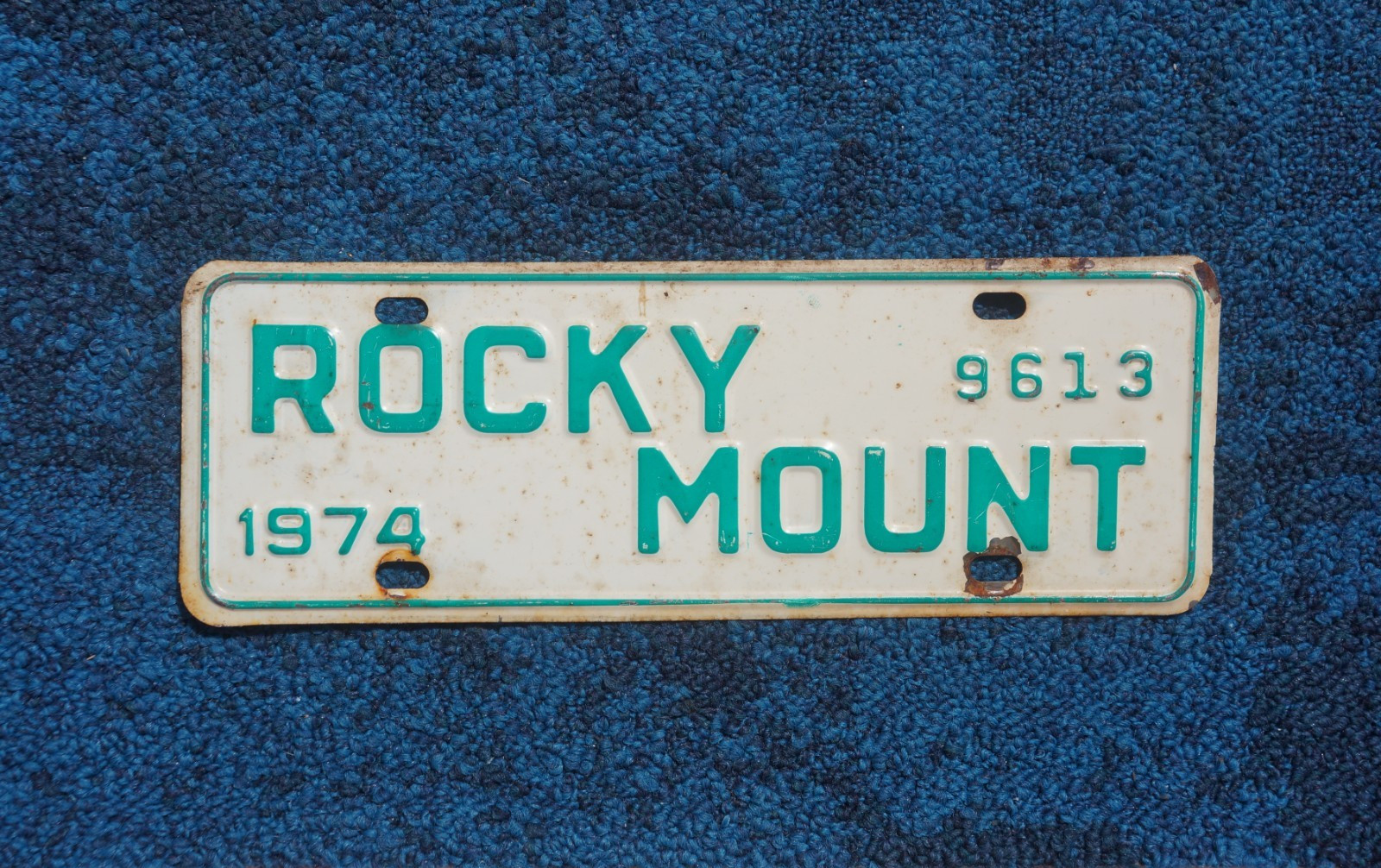1974 ROCKY MOUNT North Carolina License Plate Town Topper