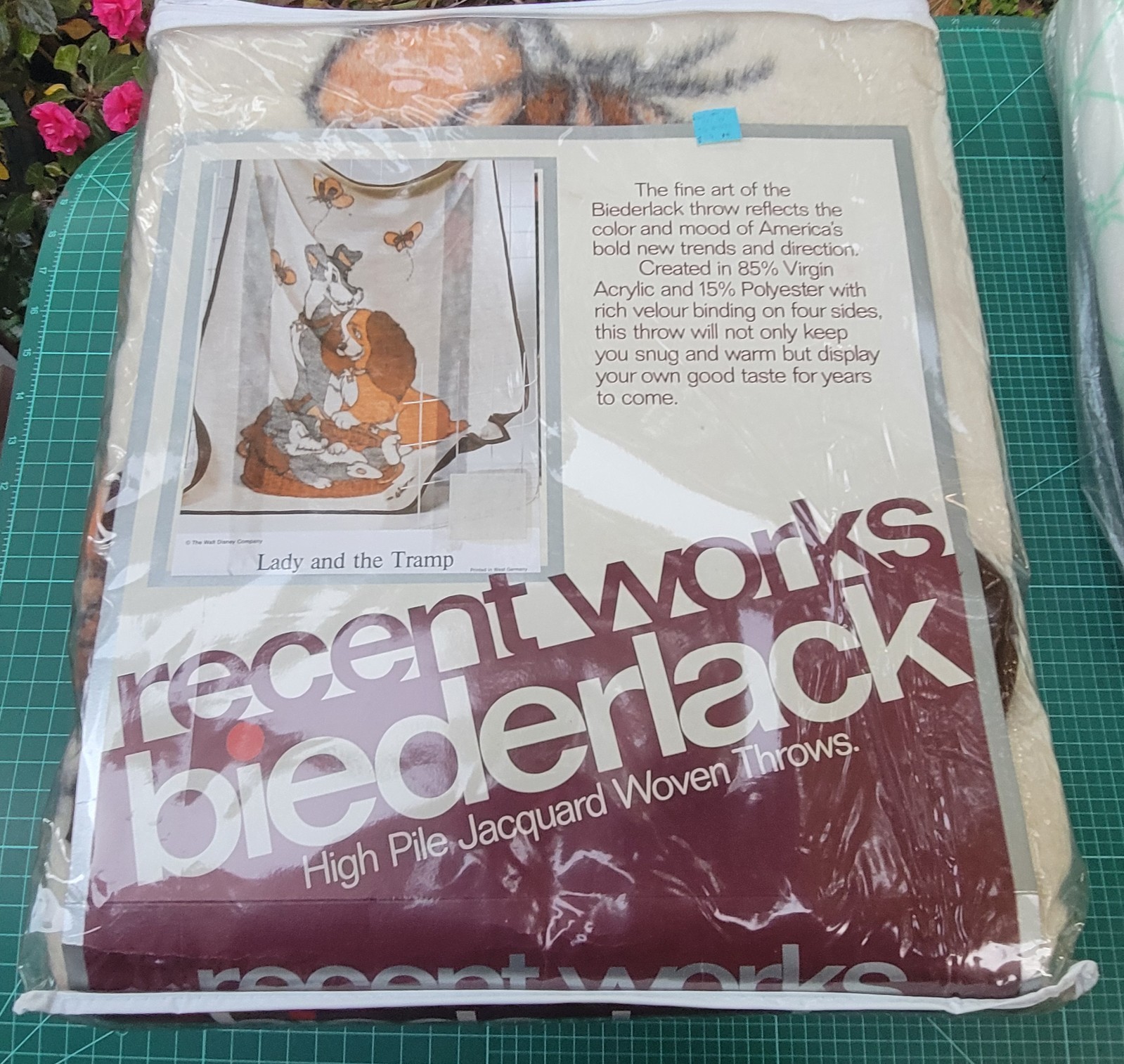 Vtg Rare NOS Biederlack Disney Lady and The Tramp Blanket Throw 60x80 USA NEW