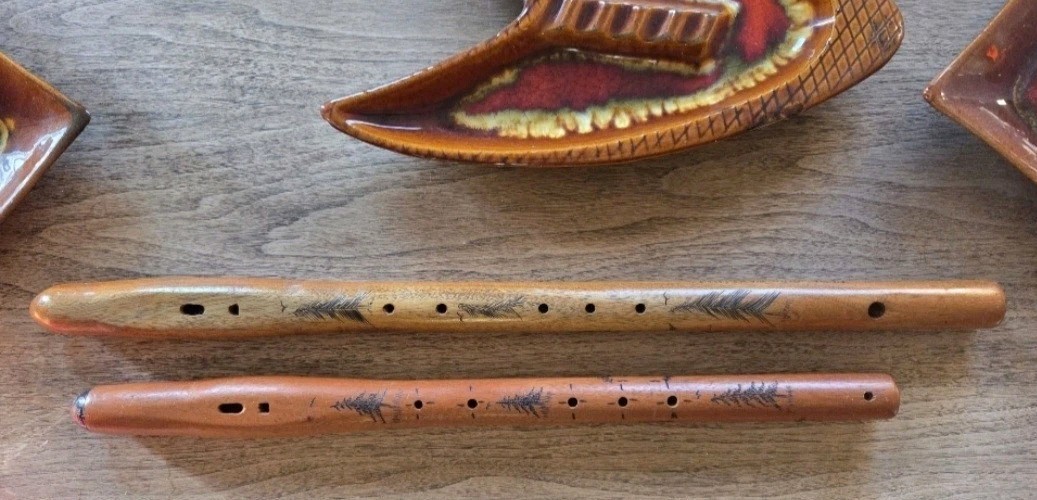 Vintage Papa John Manytrees Native American Style Flute Pair