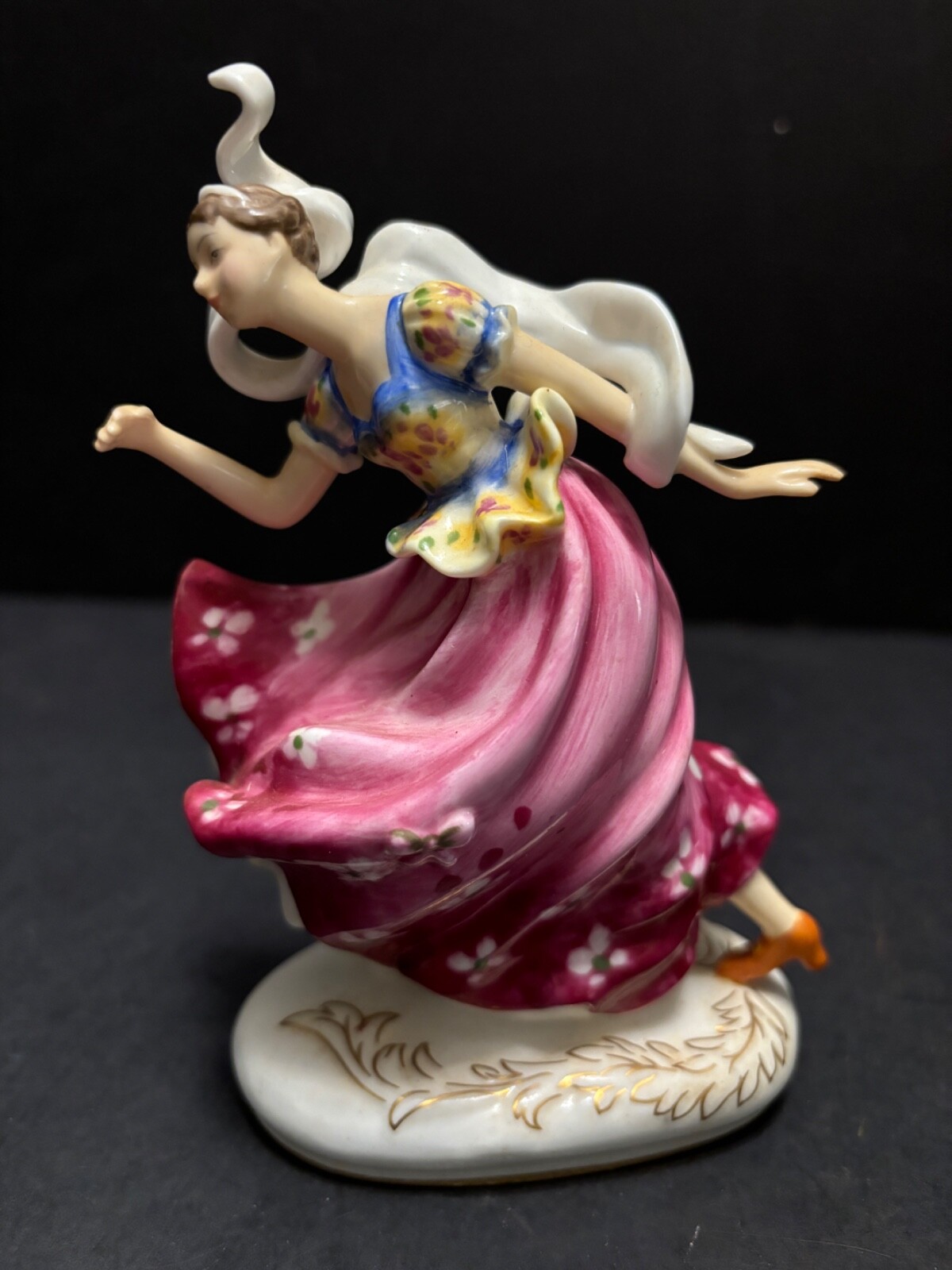 Royal Doulton Icons COLUMBINE HN5654 Petit Figurine 428/2500 Hnd Decoratd ©2013