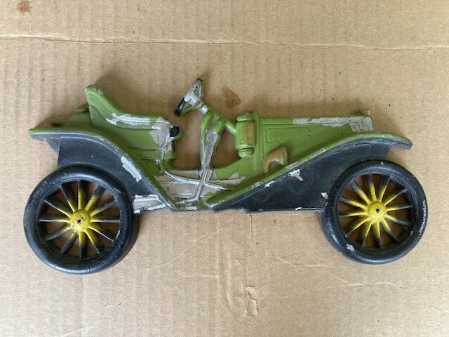 1909 Hupmobile Vintage Metal Decorative Casting / Wall Plaque / Collector's Item