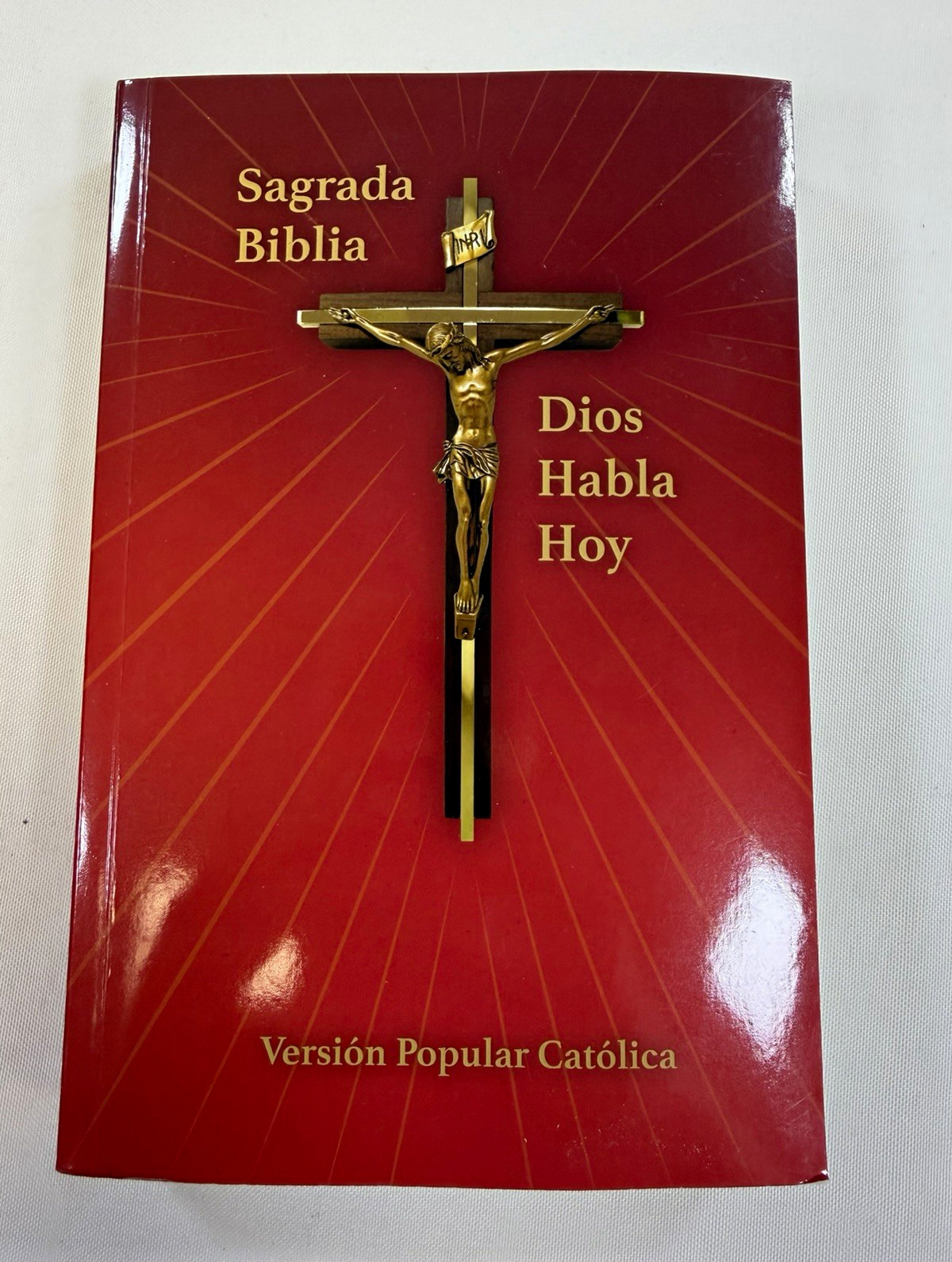 Sagrada Biblia Dios Habla Hoy Versión Popular Católica, ISBN 9780879640815 Sagrada Biblia Dios Habla Hoy Versión Popular Católica, ISBN 9780879640815