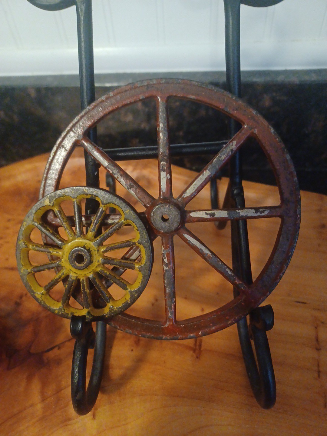 Aesthetic Search) Antique Cast Iron Wheels Rustic Farmhouse Wall Decor Set of 2