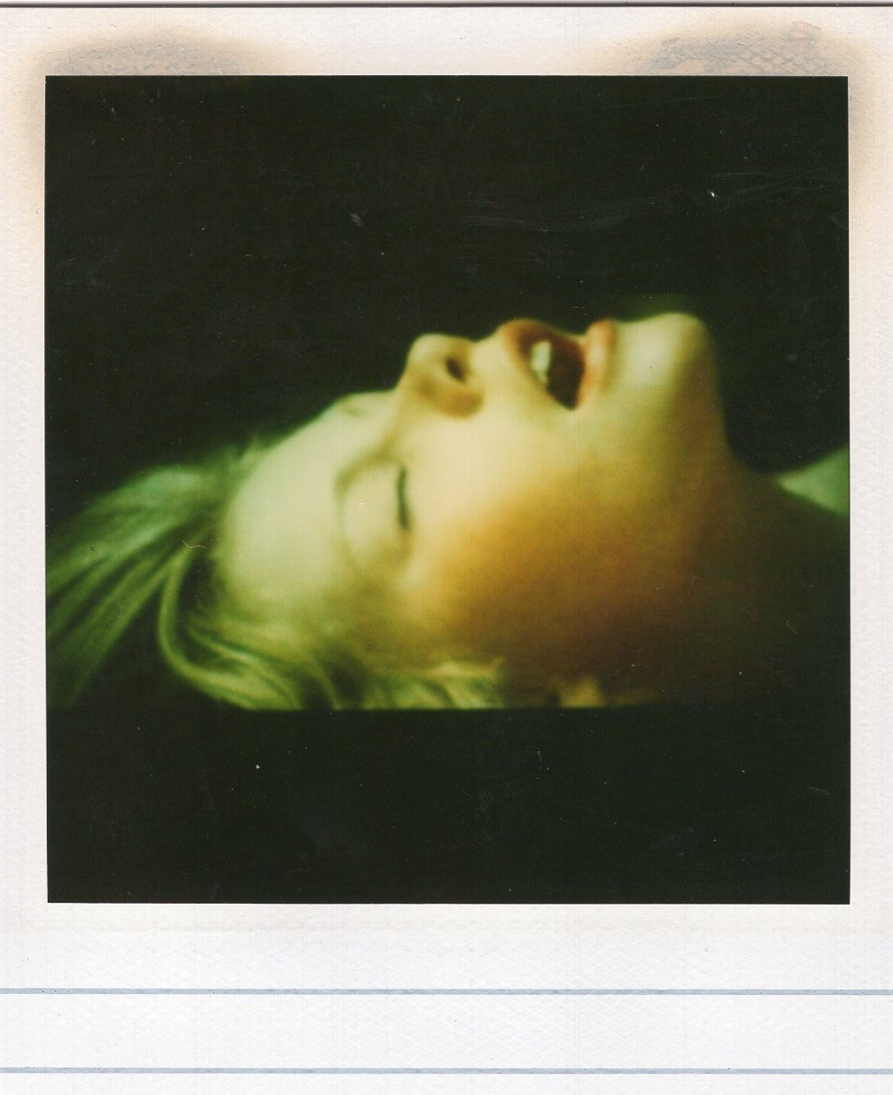 VINTAGE POLAROID PHOTO BLONDE WOMAN OPEN MOUTH RED LIPS LIPSTICK ODDITY ABSTRACT