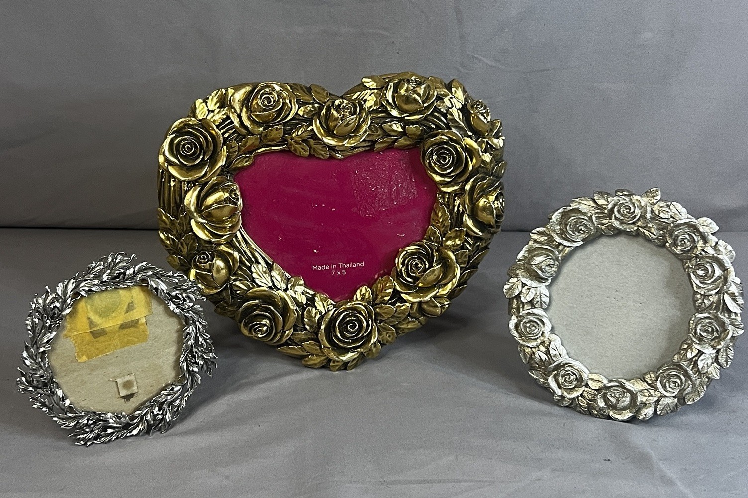 3 Vintage Floral Picture Frames, Metal, Composite, Beautiful Wedding/ Hearts 3 Vintage Floral Picture Frames, Metal, Composite, Beautiful Wedding/ Hearts