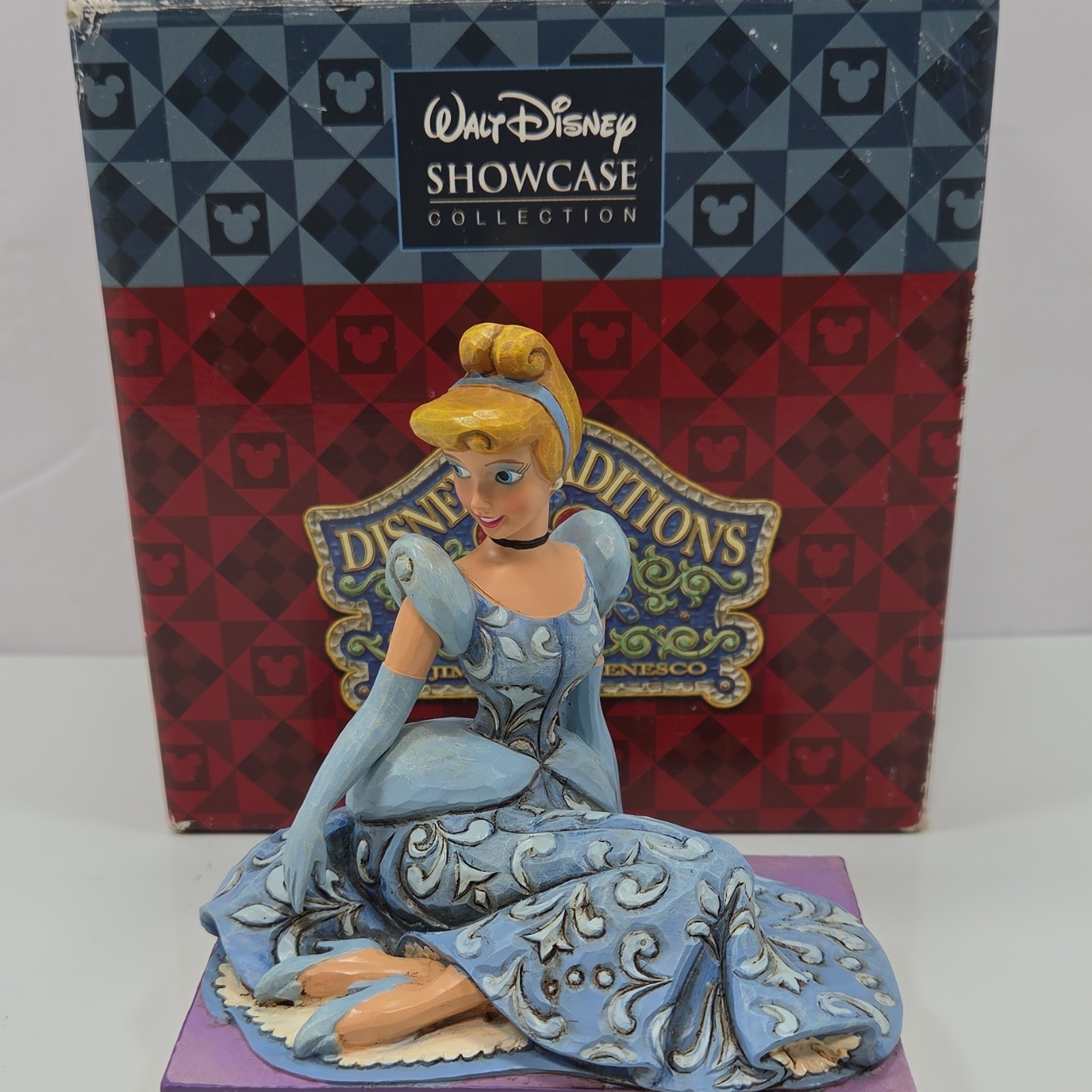 Enesco Disney Showcase Cinderella 