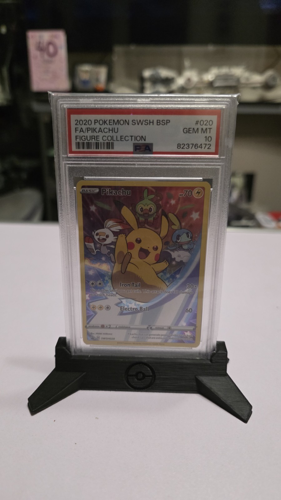 Pokémon TCG Pikachu SWSH020 Sword & Shield Promo Holo PSA 10 English 2020
