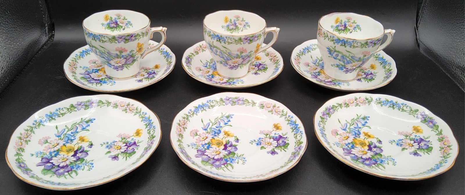 Vintage Roslyn Fine Bone China \