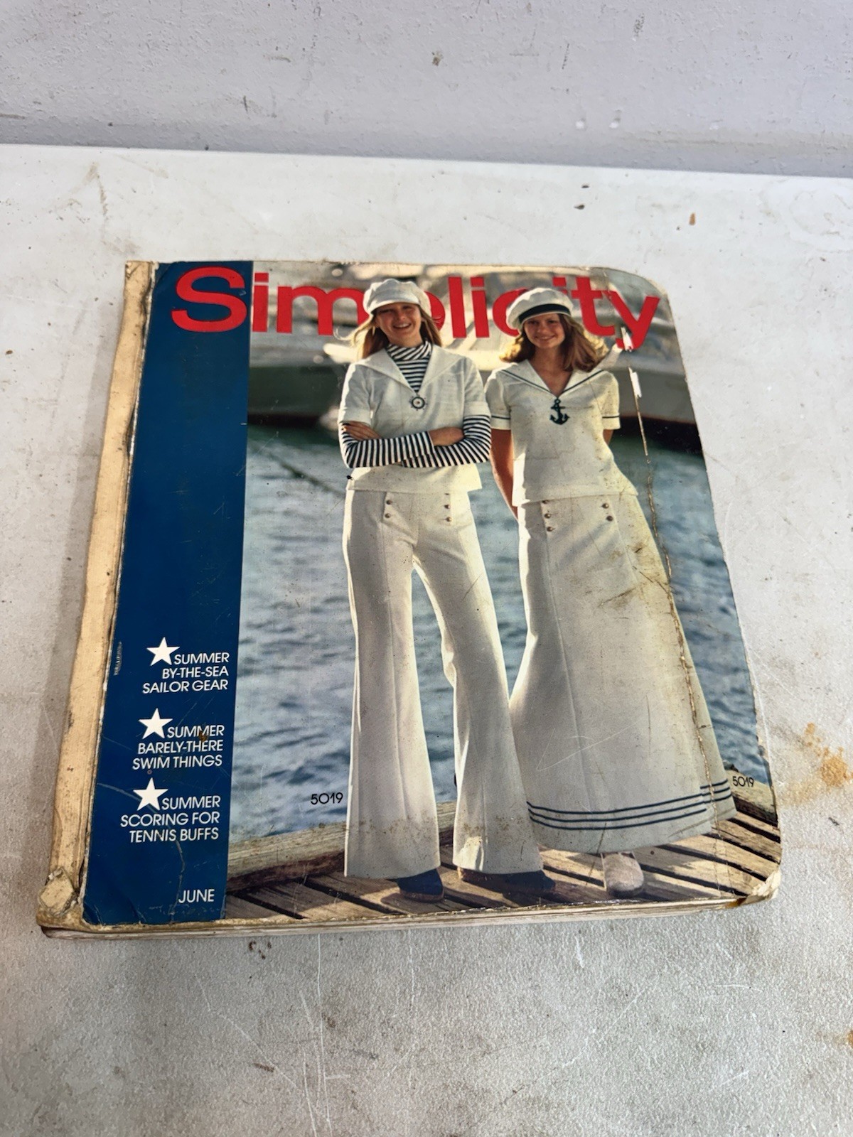 Vintage June 1972 Simplicity Large Sewing Pattern Counter Catalog