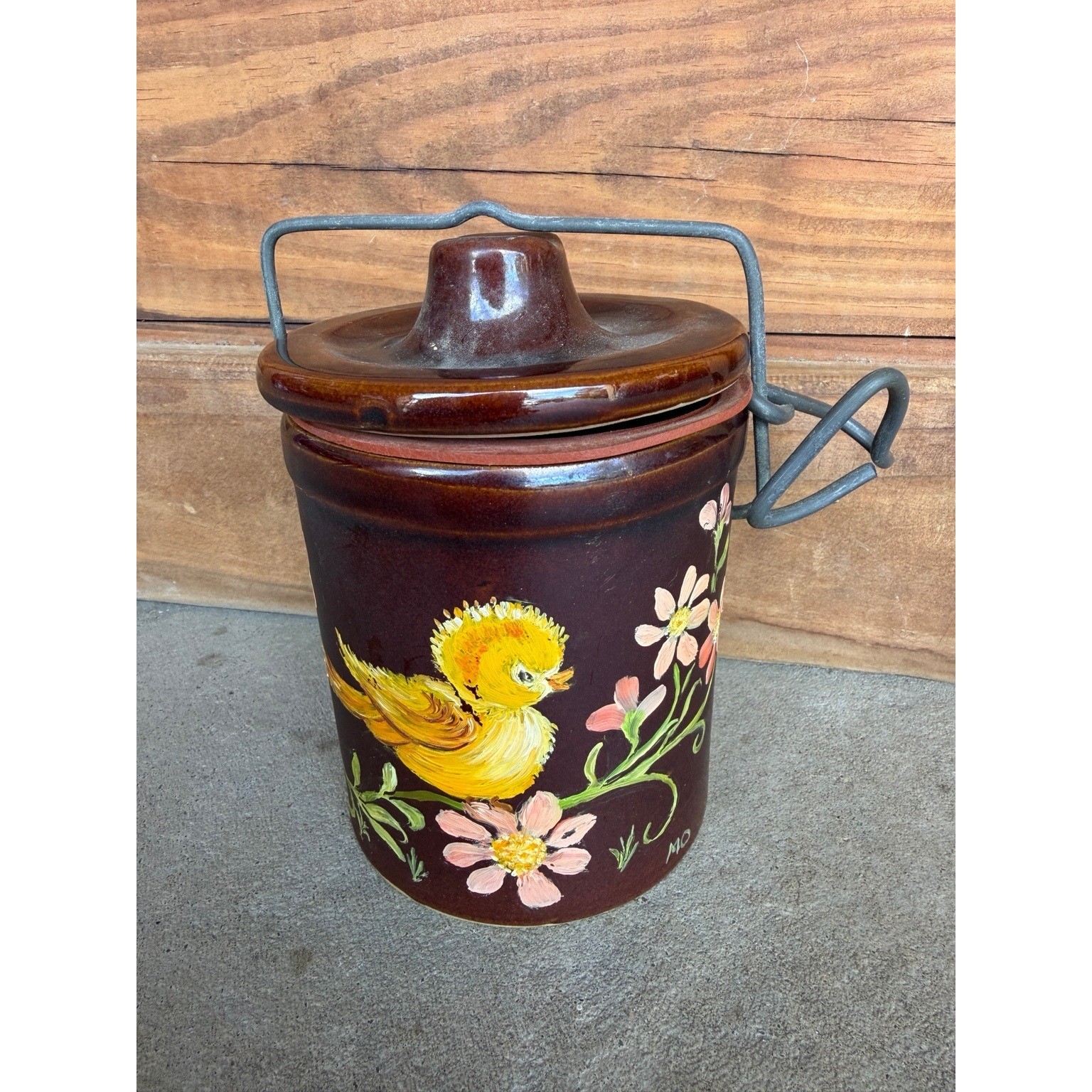 Vintage Hand Painted Stoneware Crock Jar Metal Bale Lid Folk Art Chick Signed MO
