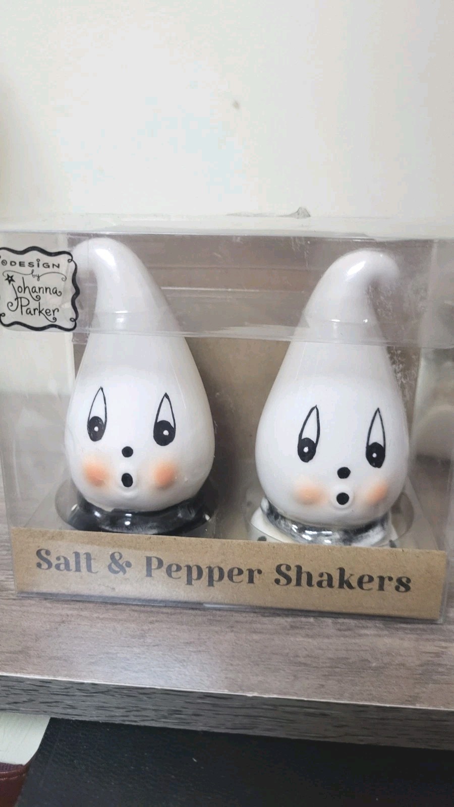 New Johanna Parker Halloween Salt and Pepper Shakers Set Ghosts 2025