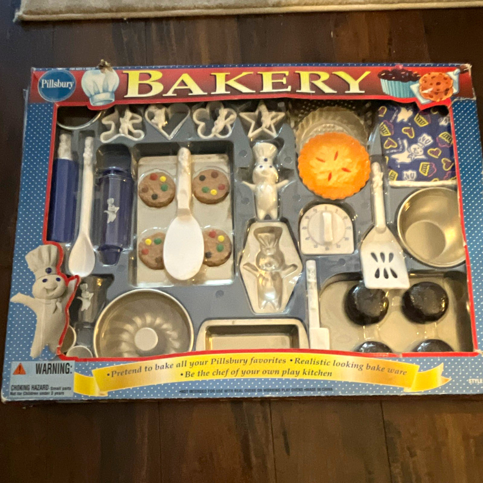 Vintage 1996 Pillsbury Bakery & Baking Play Set Boxed Pretend Kitchen Toy