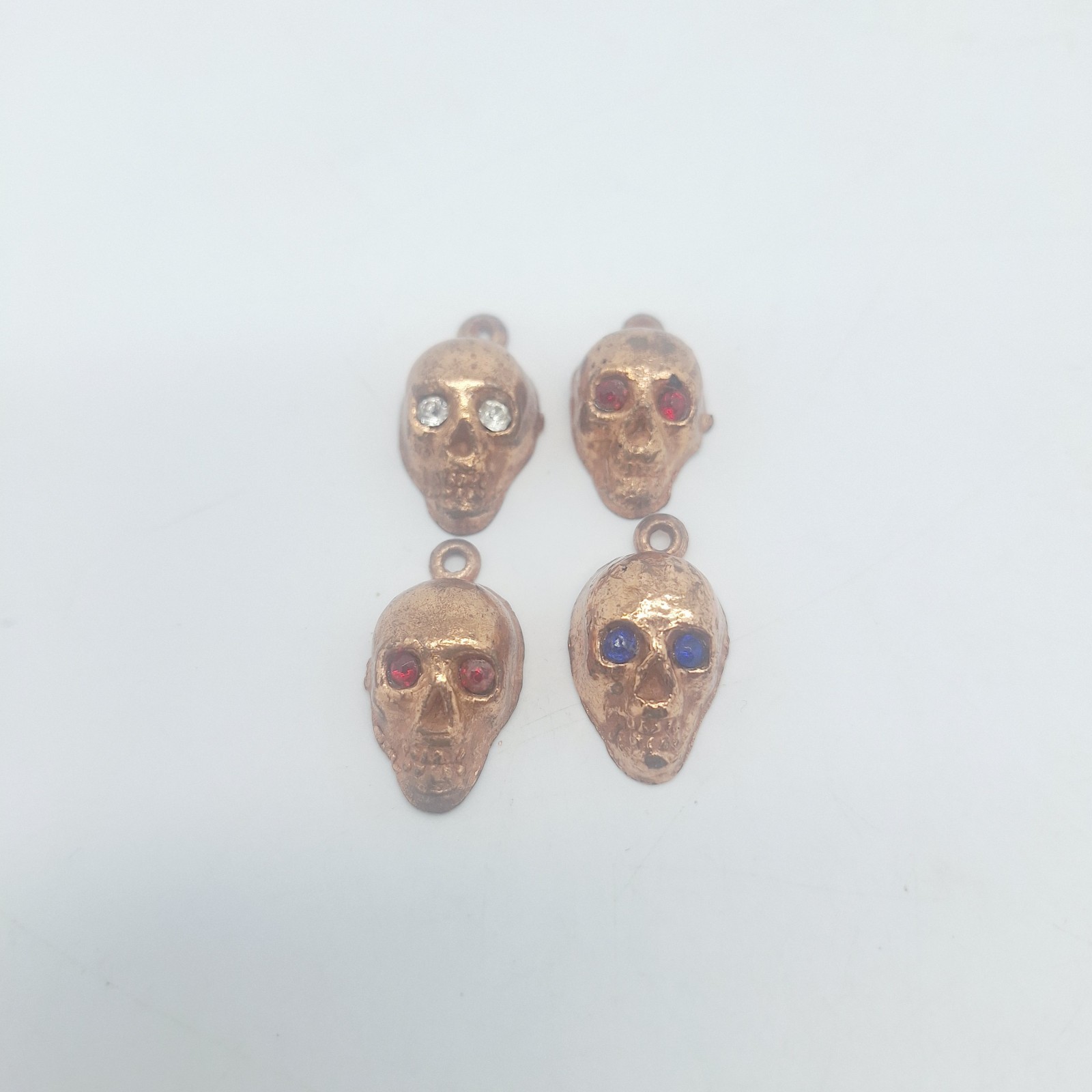 4 Vtg Gumball Charm Cracker Jack 60\'s Jewel Eyes HEADS SKULLS  Vending Prize Toy