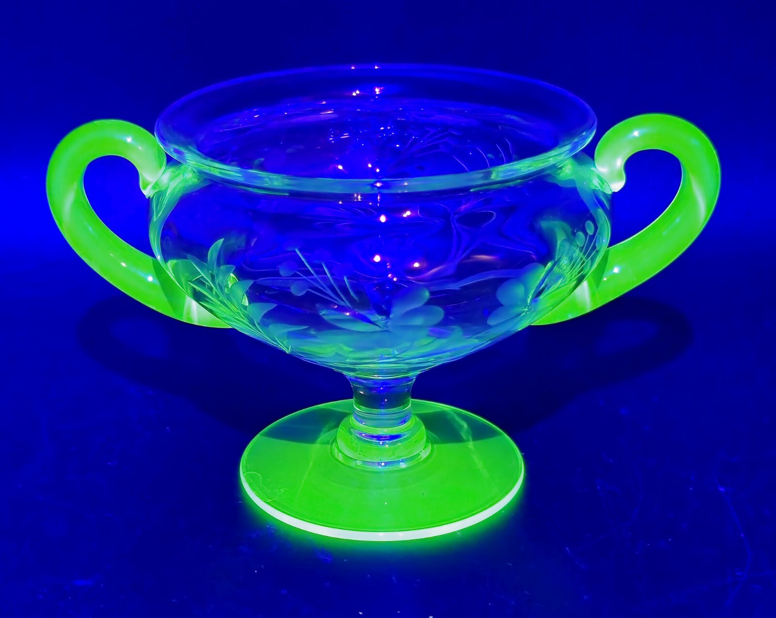 Vintage TIFFIN Clear & Green Uranium Vaseline Etched Glass Superb Sugar Bowl 
