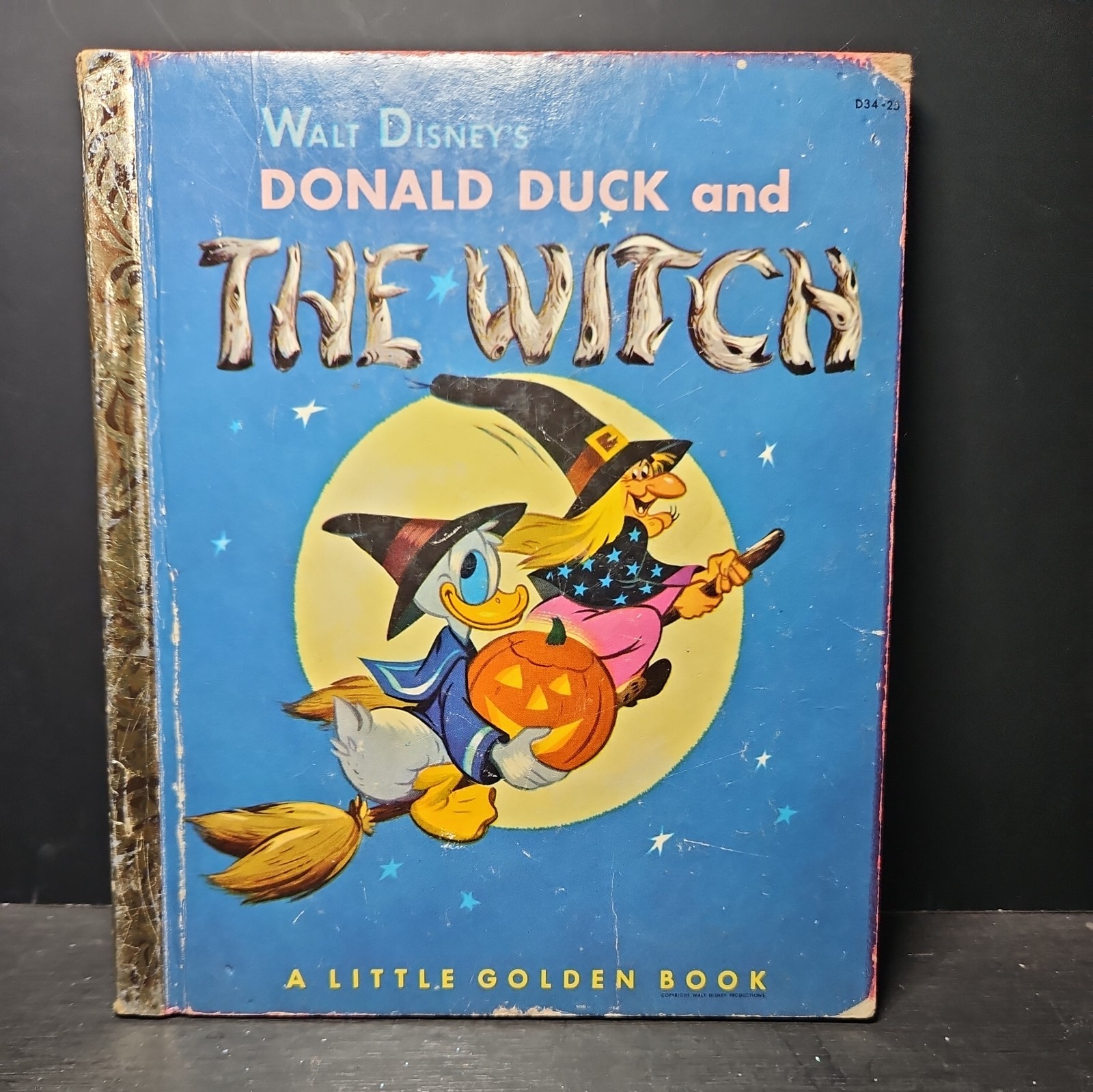 Donald Duck and the Witch 1953 Little Golden Book D34 A 1st Printing Disney