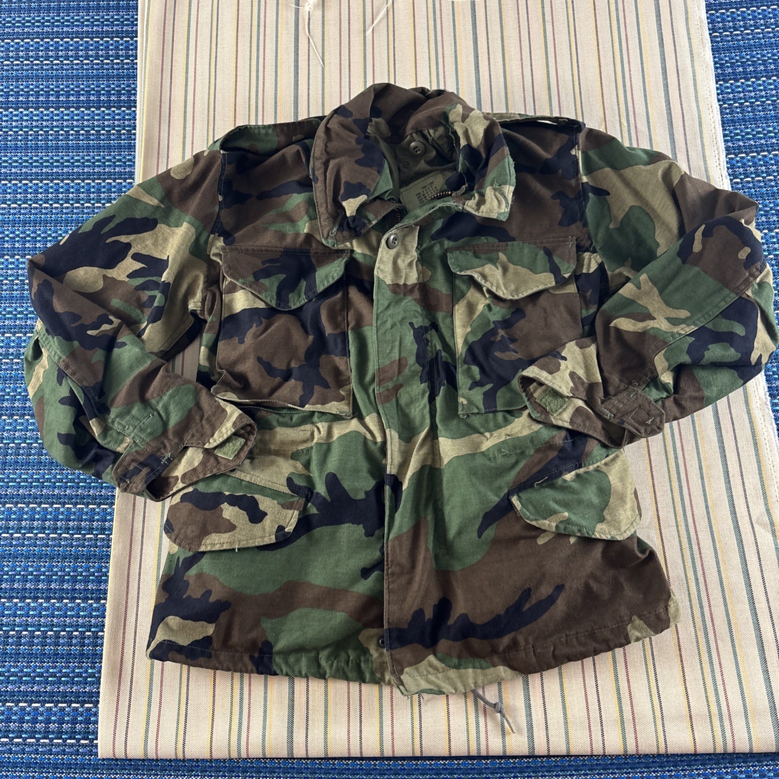 VTG 1985 US Military Woodland Camo Mens XS Extra Short Cold Field Coat #8931