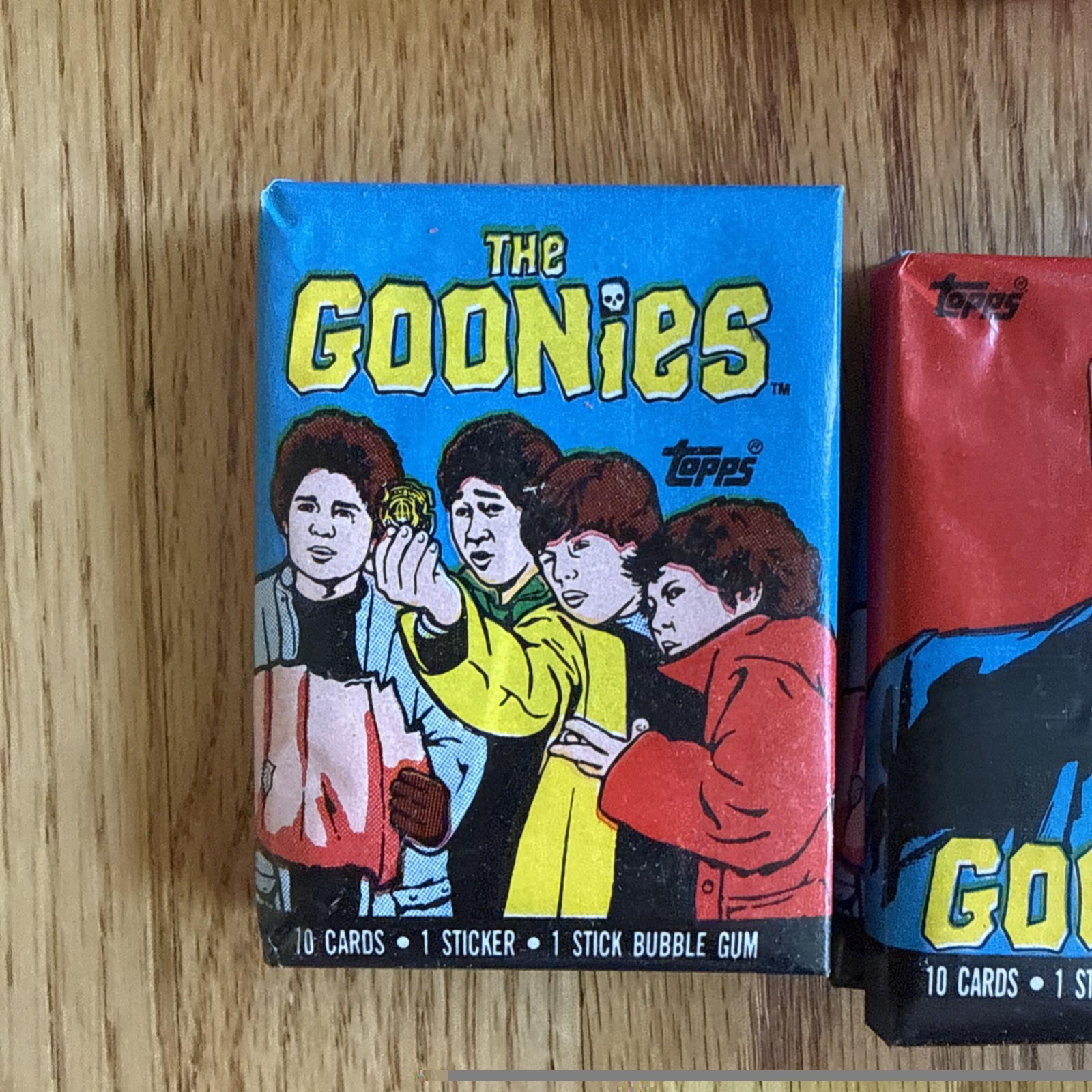 One Pack- 1985 TOPPS The Goonies Sealed Wax Pack - 10 Cards + 1 Sticker Per Pack
