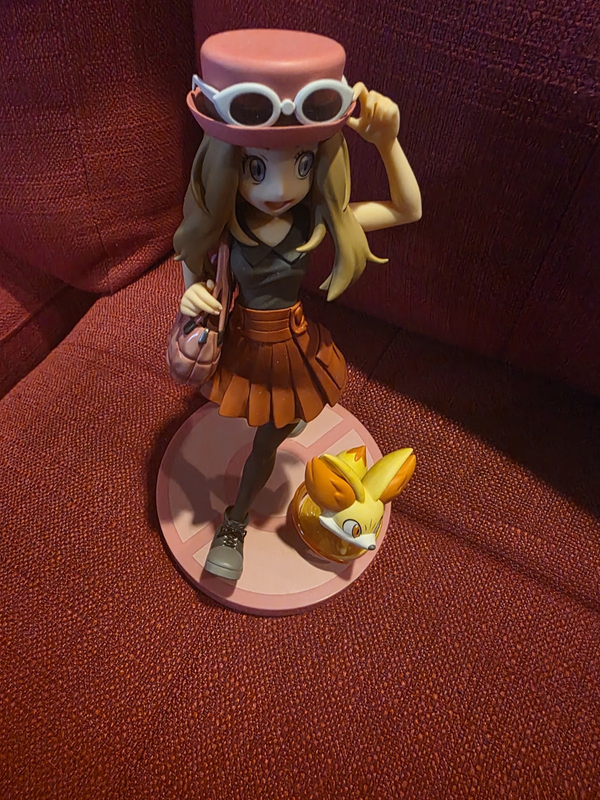 Kotobukiya Pokémon ARTFX J Serena with Fennekin Figure Damaged Box