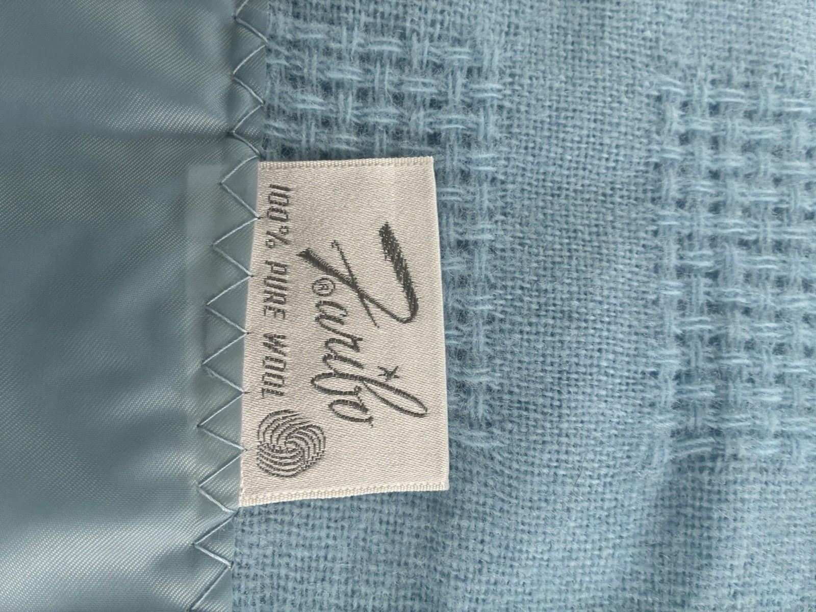 Vintage Faribo 100% Pure Wool Blanket Light Blue Satin Trim 78x86 NWOT USA