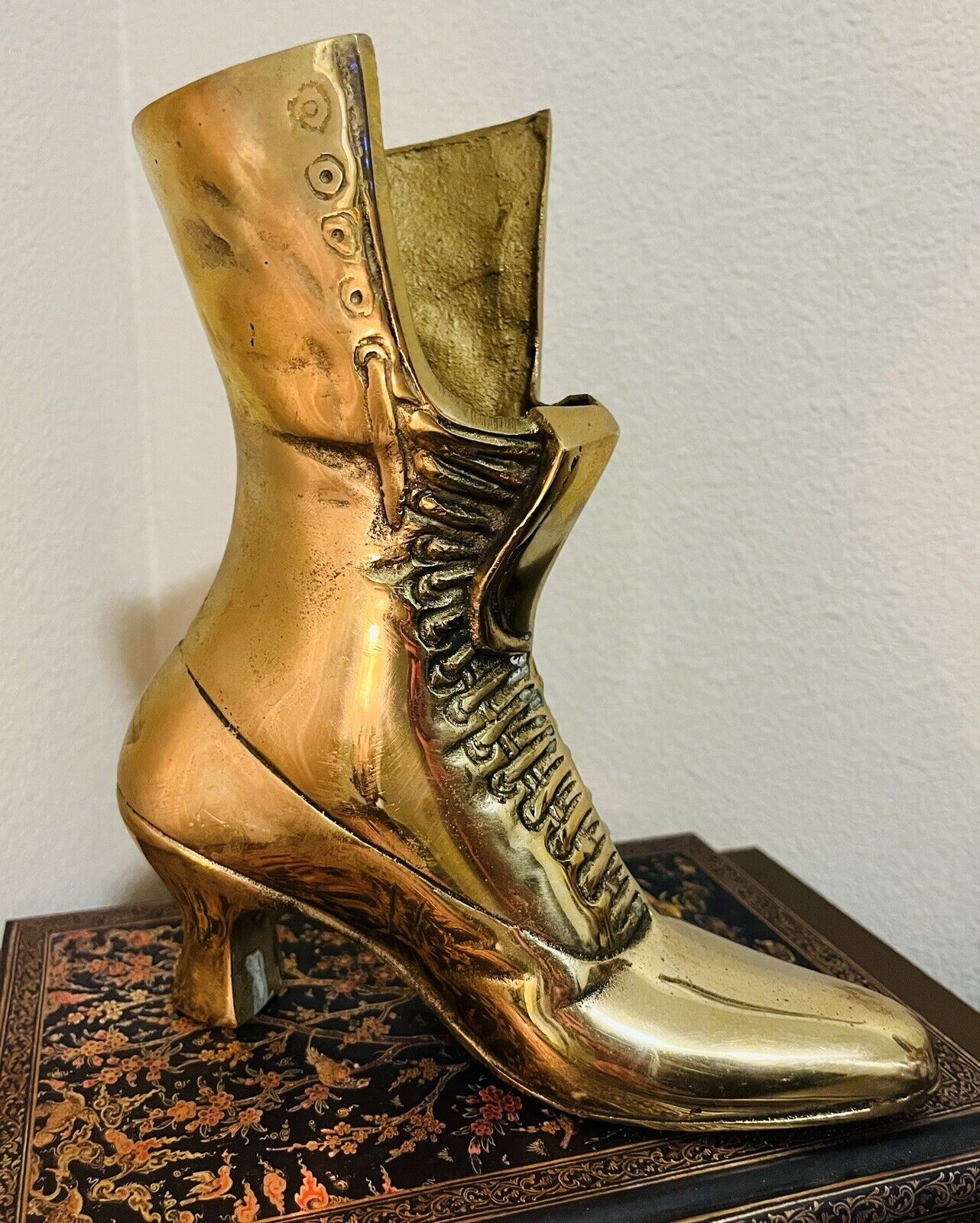 Vtg Heavy Brass Lace Up Shoe Vase Holder Antique Victorian Boot Decor Steampunk