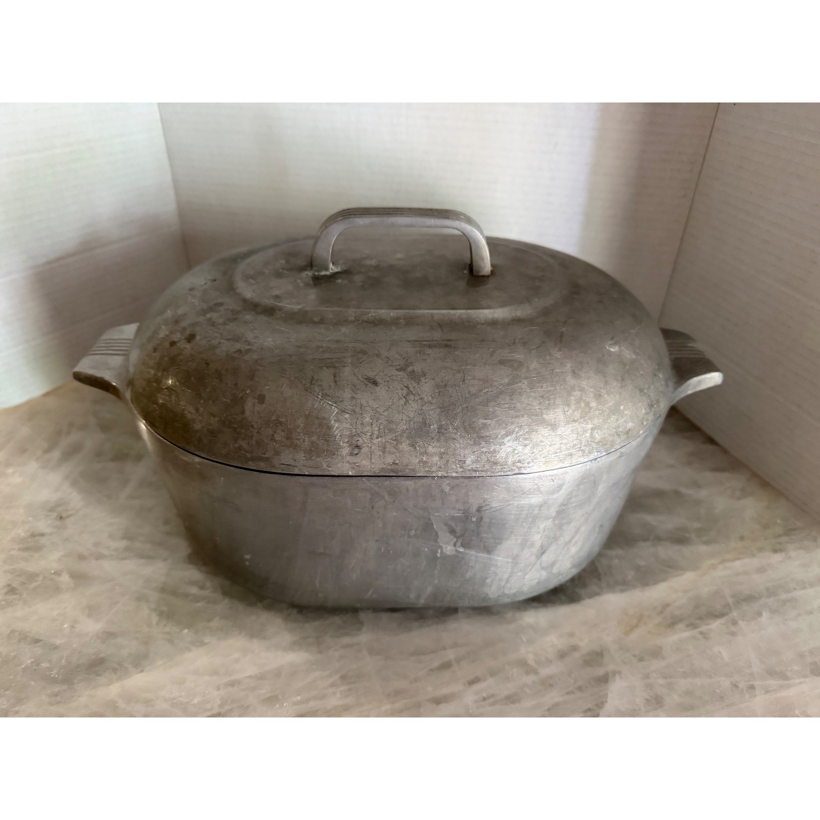 Wagner Ware Magnalite Roaster Dutch Oven 4265-P Silver  Vintage Lid 8qt