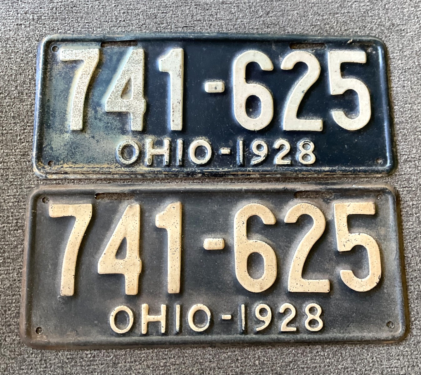 RARE 1928 OHIO LICENSE PLATE PLATES PAIR ORIGINAL WITH WEAR CHEVY FORD DODGE ETC