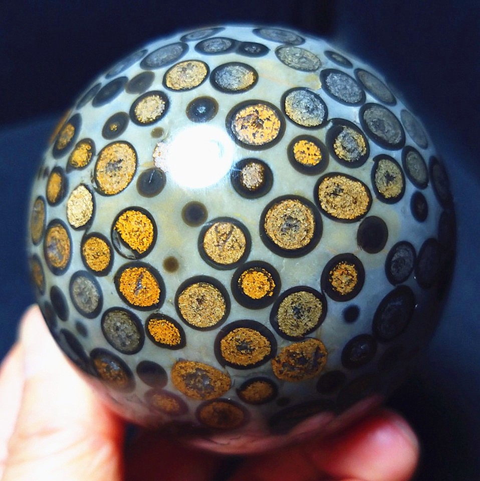 RARE 380G Natural Polished Colorful Agate Sphere Ball Healing Madagascar AC1195