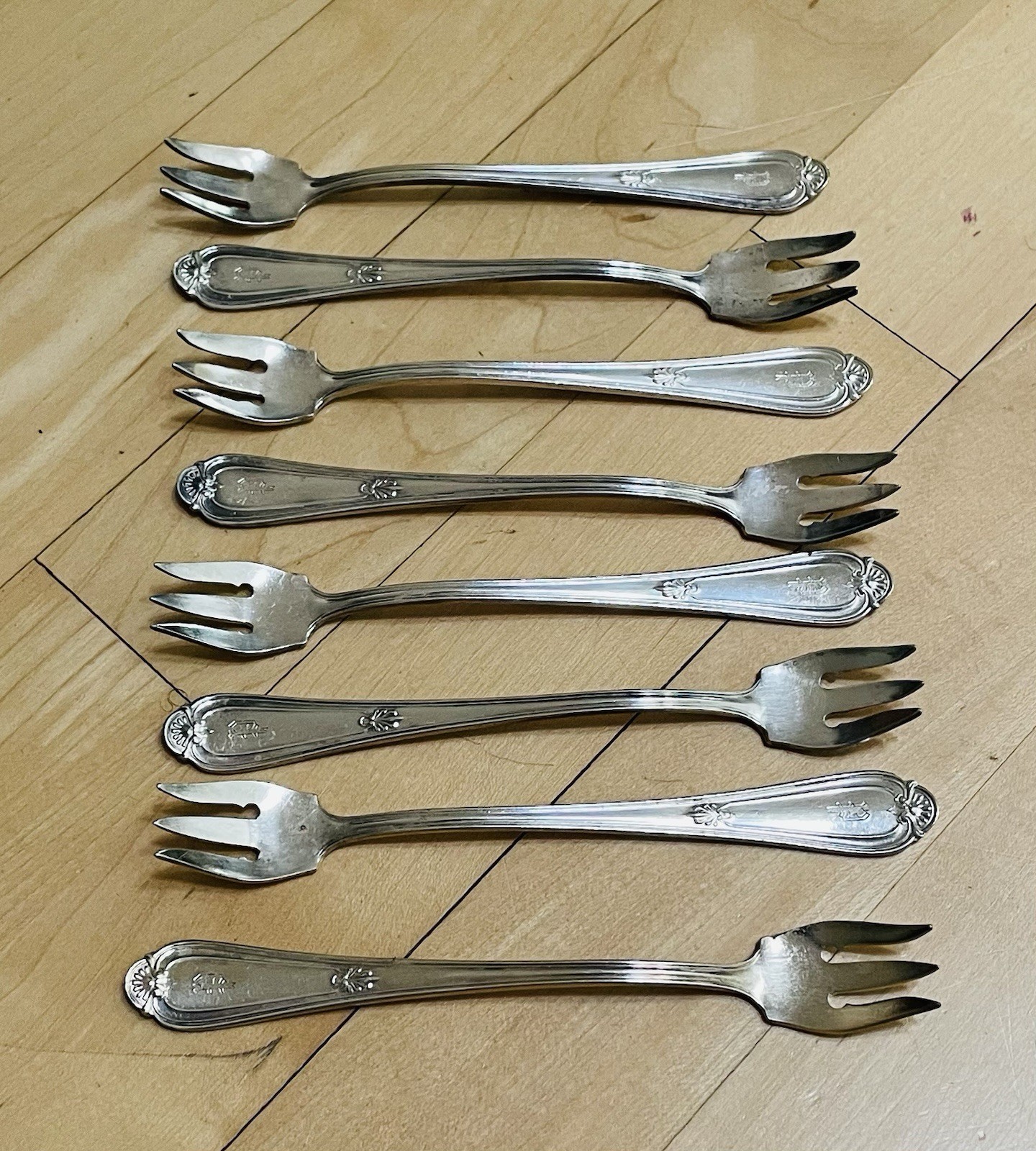 Antique Vintage 50s Chicago Palmer House Hotel Silverplate 8 Cocktail Forks