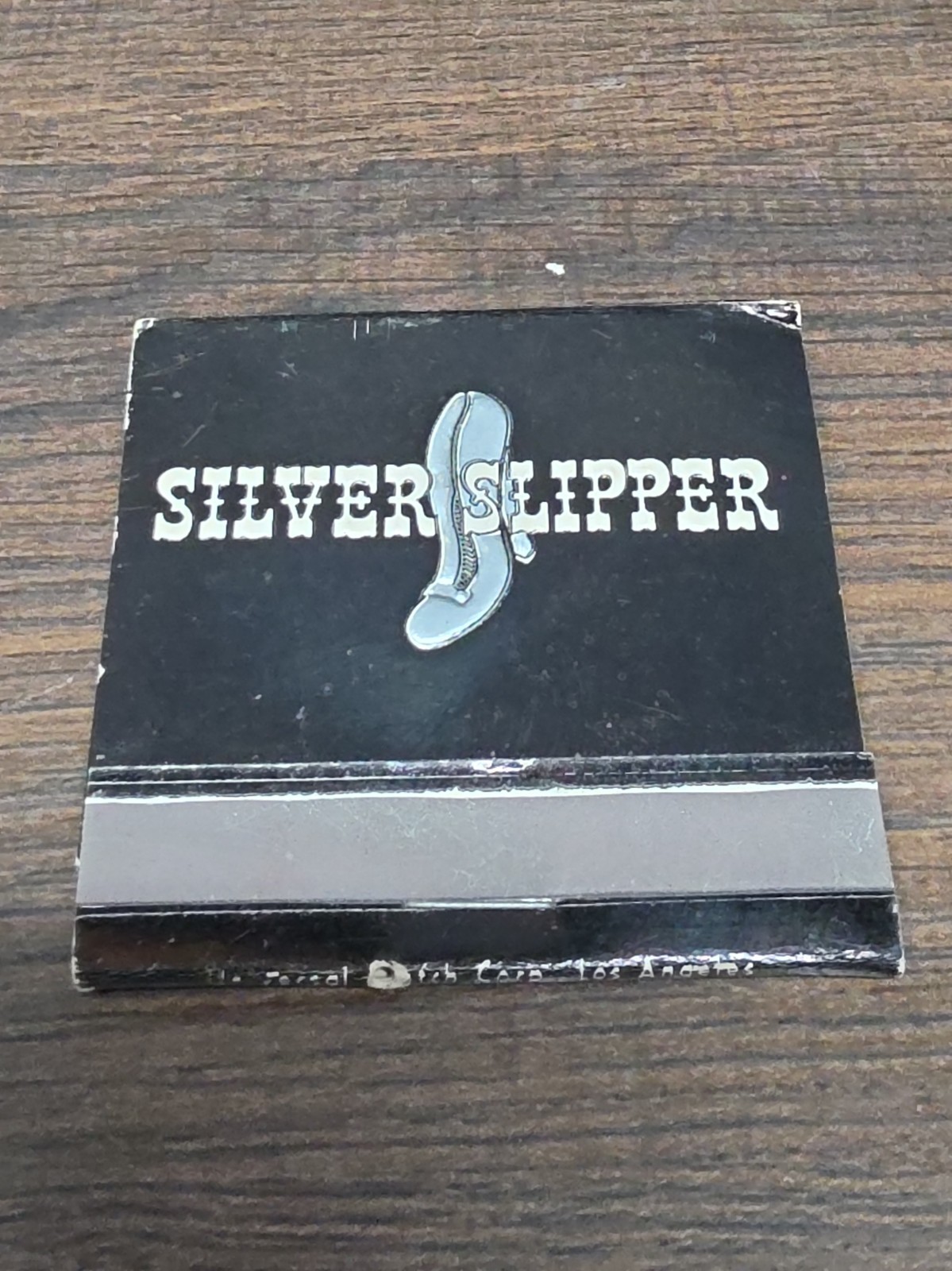 Silver Slipper Vintage Las Vegas Casino Advertising Matchbook Un-struck  Full VG