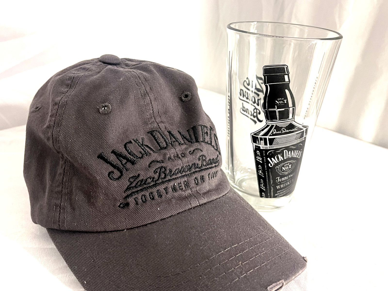 LOT Zac Brown Band • Together On Tour • Jack Daniel\'s Pint Glass, & Baseball Hat