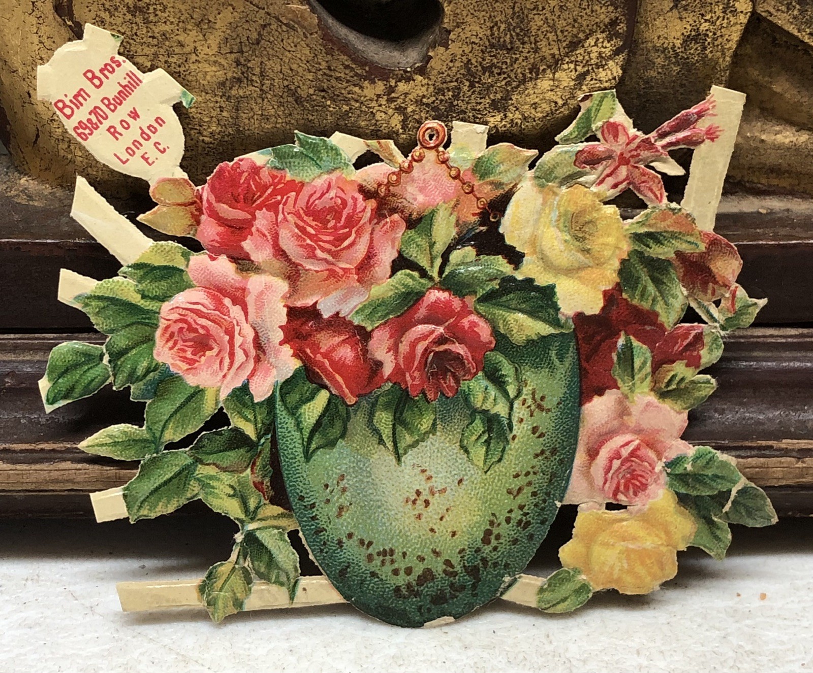 Victorian Die Cut Roses in Vase Scrap by Birn Bros - L8