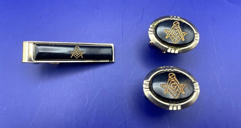 VTG 1950\'s Masonic Freemasons CuffLinks & Tie Clip Black Onyx Set In Gold Tone