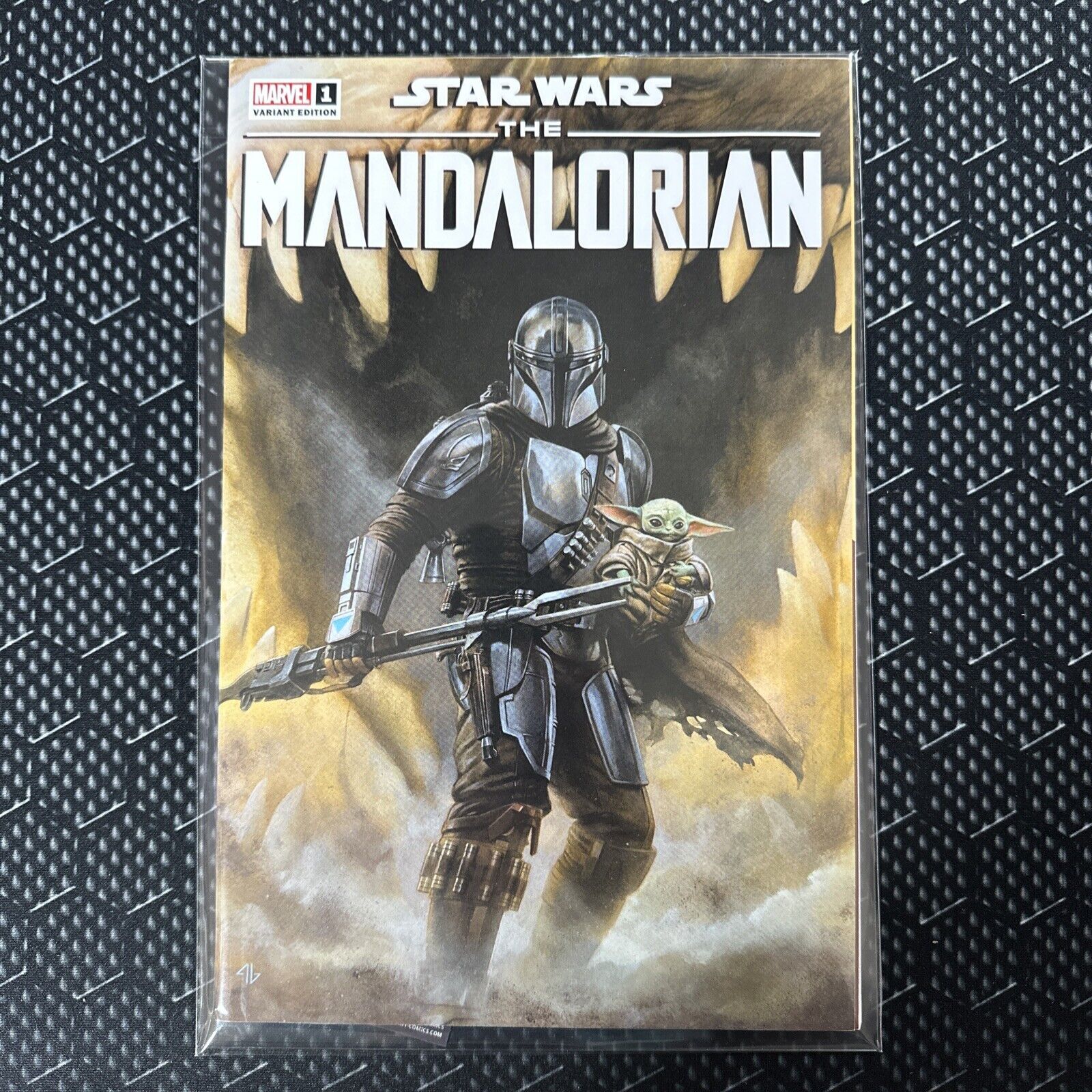Star Wars The Mandalorian S2 #1 Adi Granov SDCC 2023 Trade Variant LE 1500