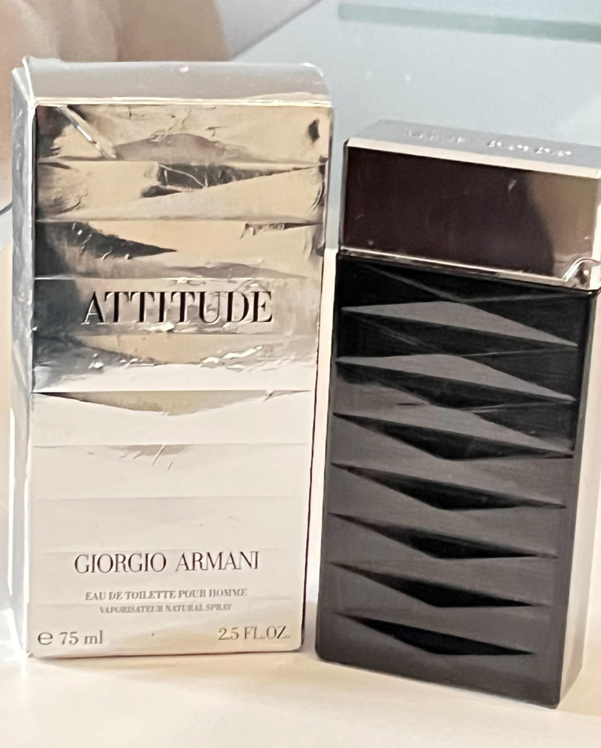 Giorgio Armani Attitude Eau de Toilette pour Homme 2.5 oz 75ml New NIB Rare Giorgio Armani Attitude Eau de Toilette pour Homme 2.5 oz 75ml New NIB Rare