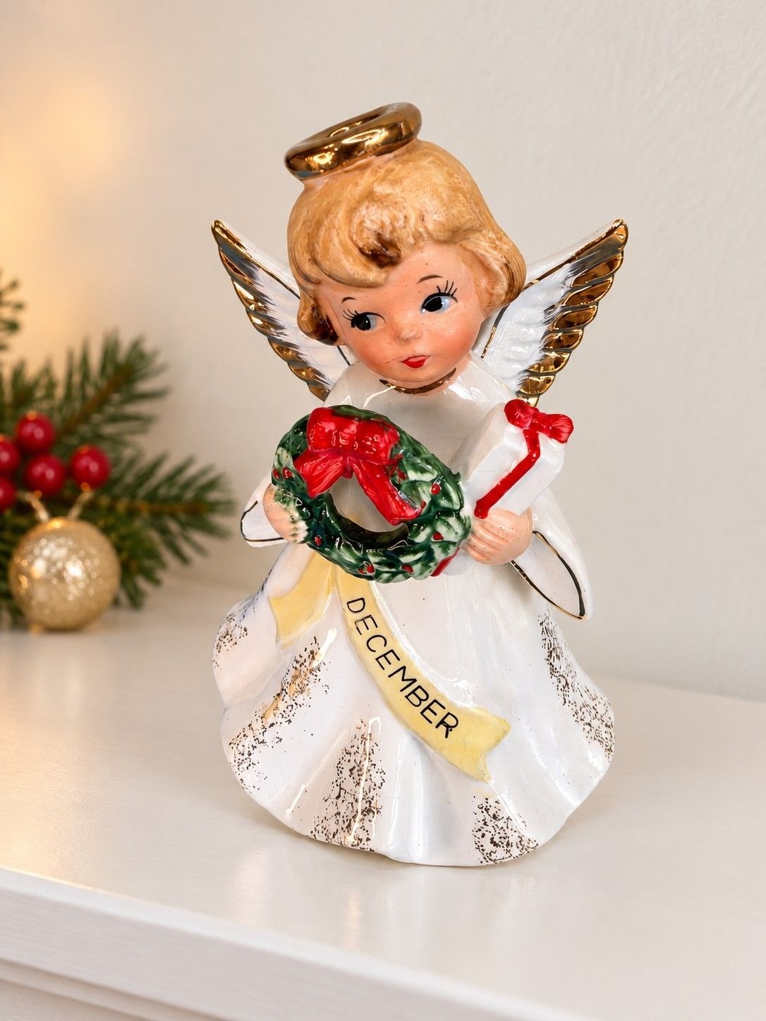 Vintage Japan December Birthday Angel Christmas Wreath Gift Figurine 5.25 Inch