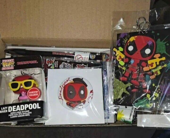 BOX Artist Deadpool Gamestop Bucket List Exclusive 887  Funko Pop Black Light  