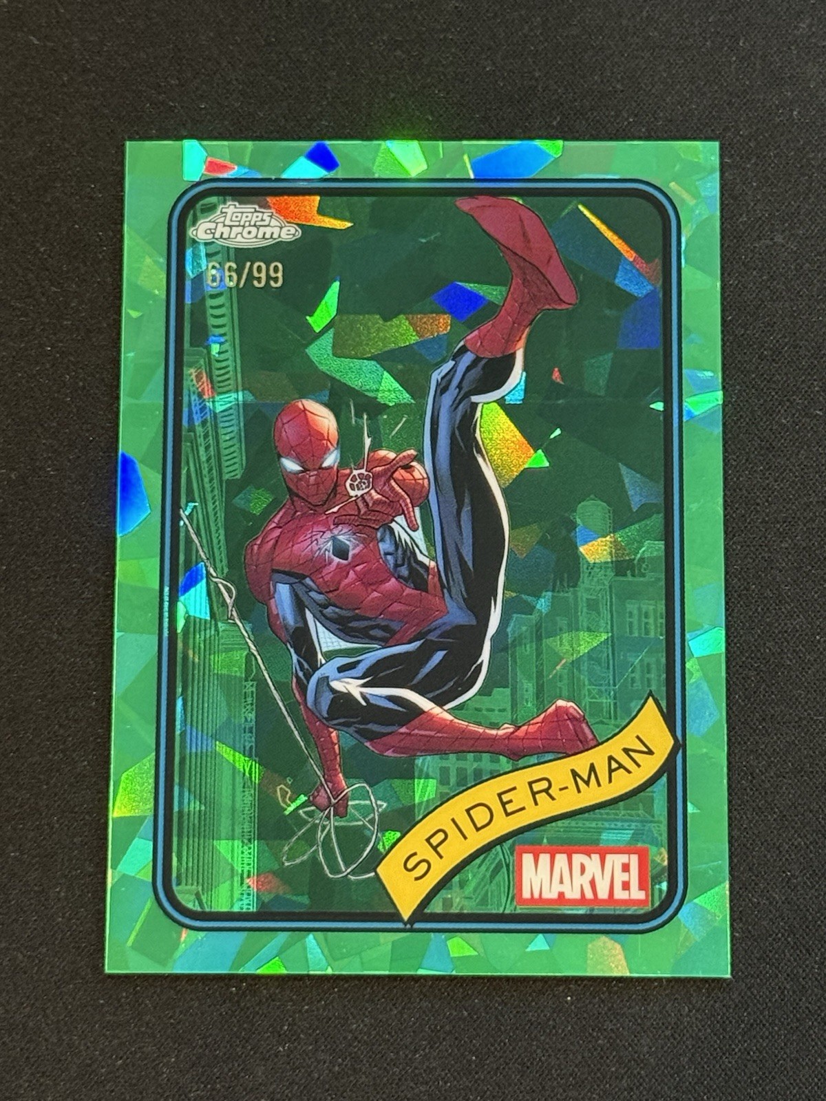 2025 Topps Chrome Marvel Sapphire Spider-Man Green Sapphire /99 #101