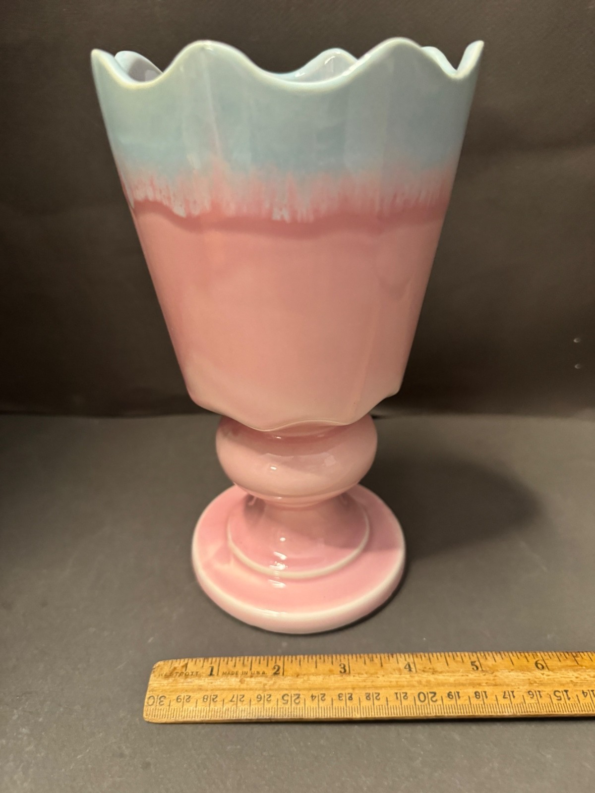 MCM HULL USA PINK BLUE FOOTED PEDESTAL SCALLOPED RIM VASE PLANTER COMPOTE VTG