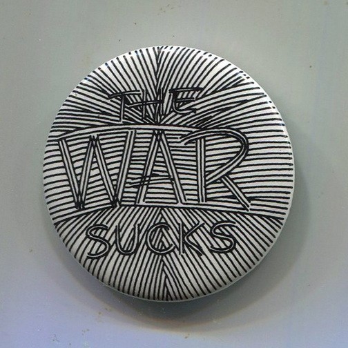 Mid - Late 1960s   Anti Vietnam War  THE WAR SUCKS  Psychedelic  Peace Cause Pin