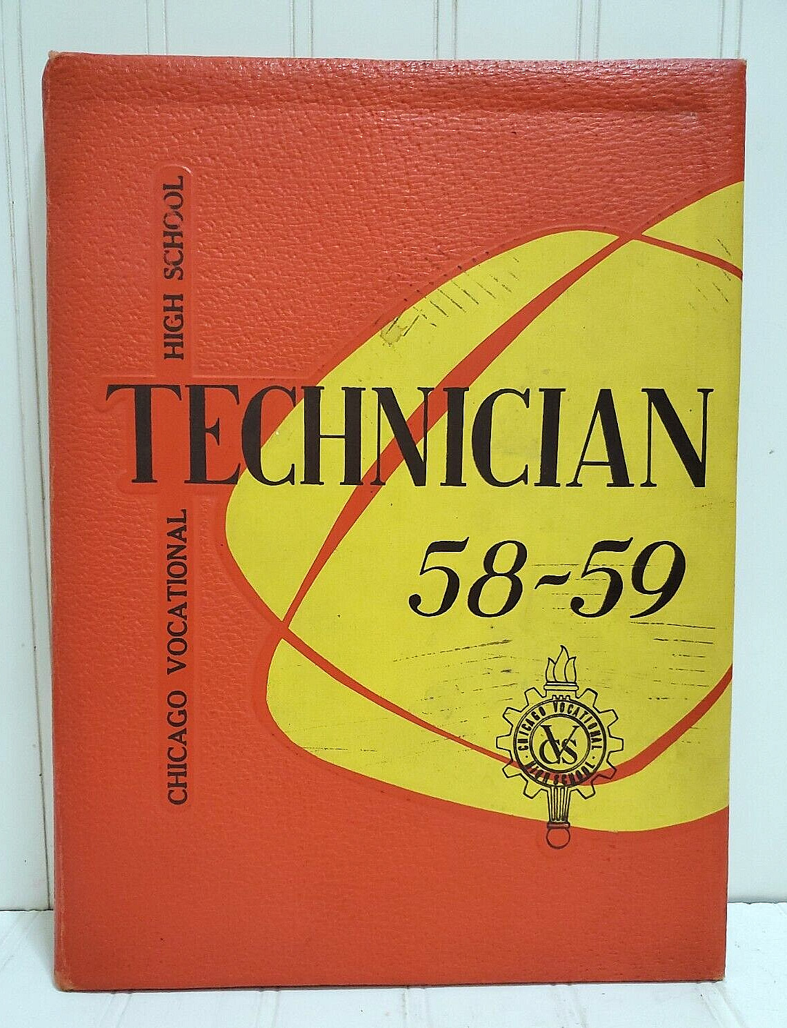 Vintage DICK BUTKUS High School Yearbook 1958-1959 CHICAGO Vocational BEARS HOF Vintage DICK BUTKUS High School Yearbook 1958-1959 CHICAGO Vocational BEARS HOF