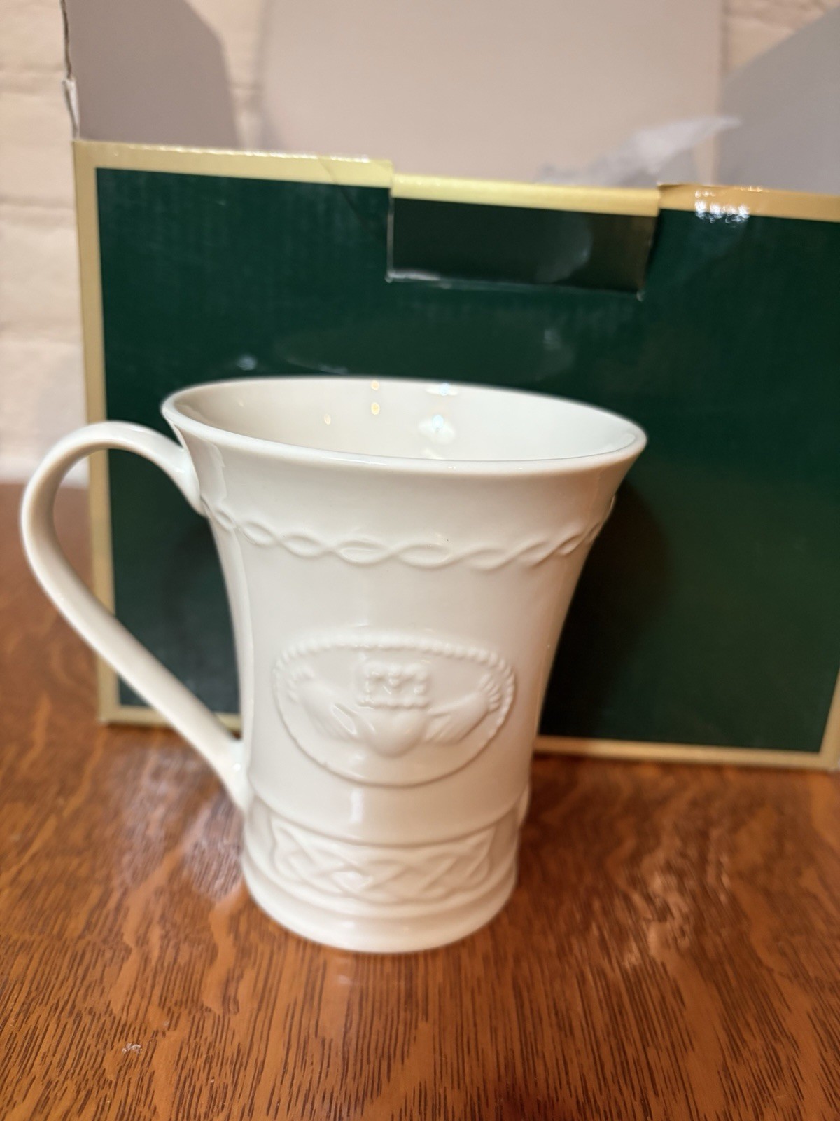 Beleek Claddaugh collection Set Of 4 Brand New In Box Porcelain Coffee Mugs
