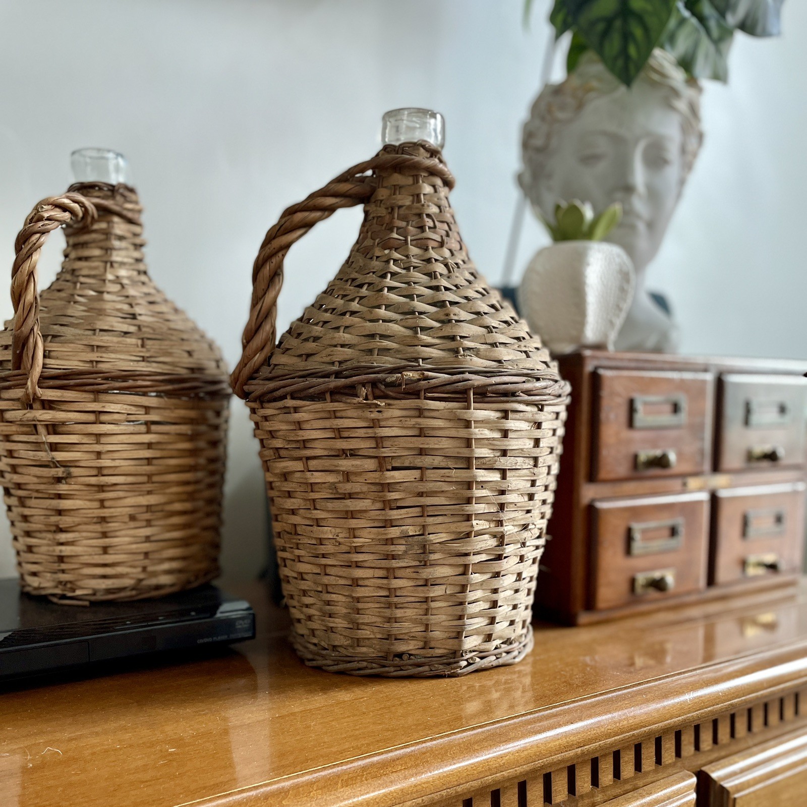 Antique Wicker Wrapped Demijohn European Wine Basket Vintage Bottle Demi John M9 Antique Wicker Wrapped Demijohn European Wine Basket Vintage Bottle Demi John M9