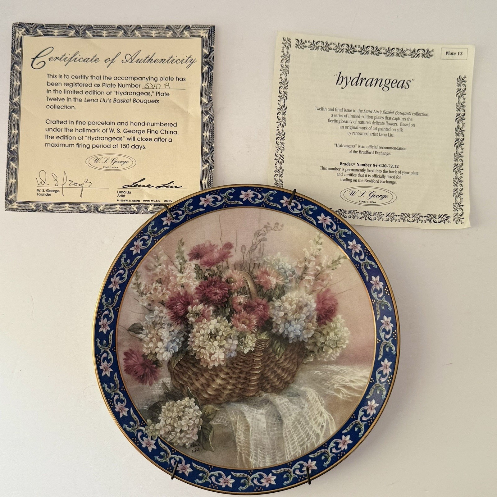 HYDRANGEAS Plate 5247 A Lena Liu\'s Basket Bouquets Bradford Editions 12 Edition HYDRANGEAS Plate 5247 A Lena Liu\'s Basket Bouquets Bradford Editions 12 Edition