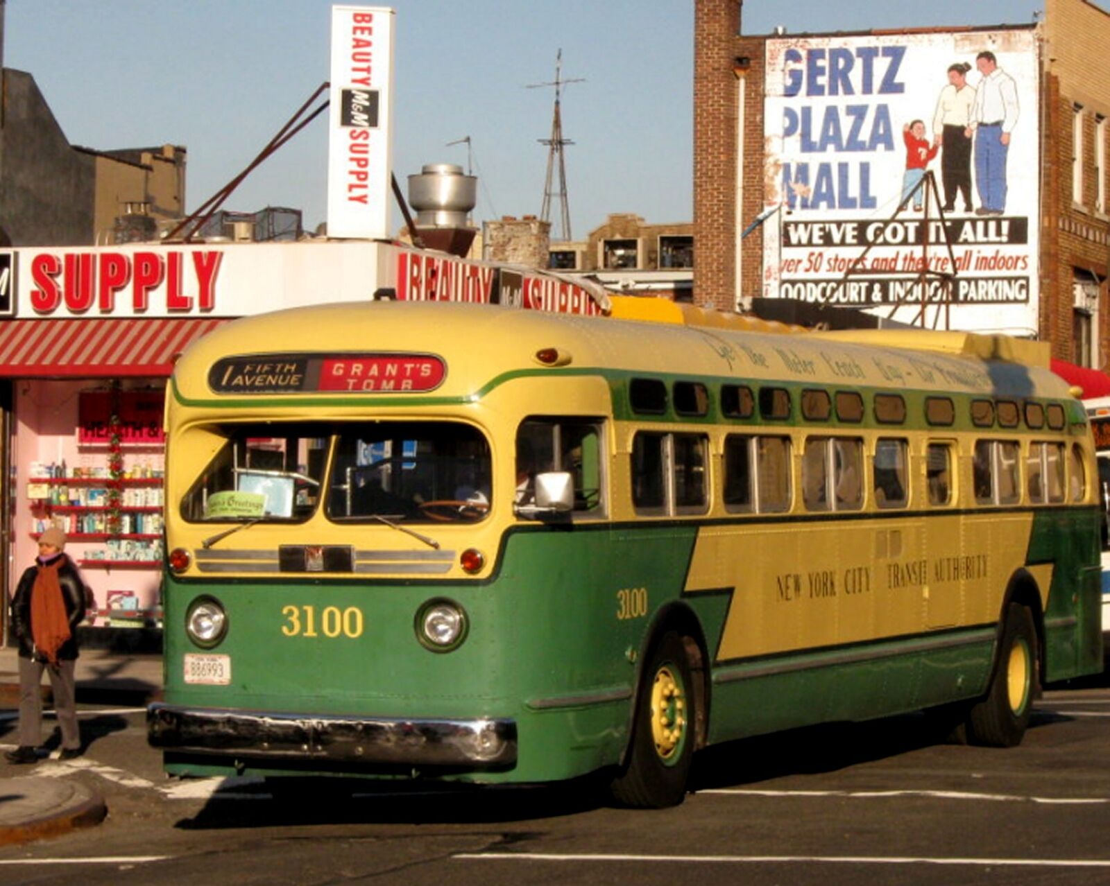 1960s Vintage NEW YORK CITY BUS Photo   (193-J)